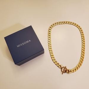 Lucy Williams Gold T Bar Chunky Chain Necklace